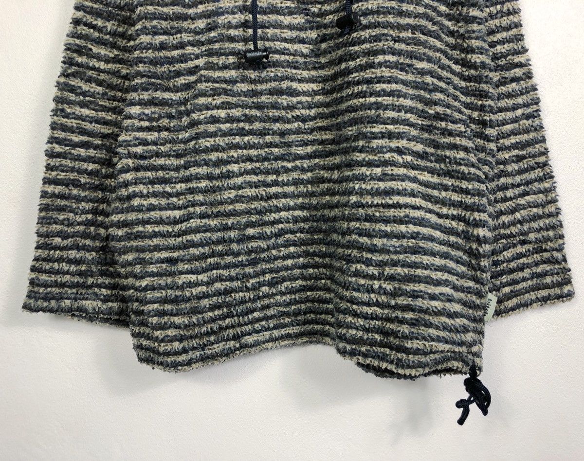 Vintage Rare Vintage Bitch Skateboards Hoodie Size US M / EU 48-50 / 2 - 4 Thumbnail