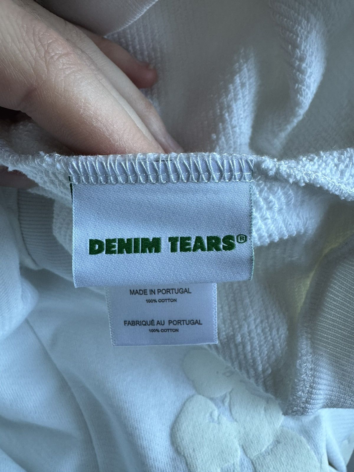 DENIM TEARS Denim Tears White Wreath Cotton Sweatshirt Size US XL / EU 56 / 4 - 3 Thumbnail