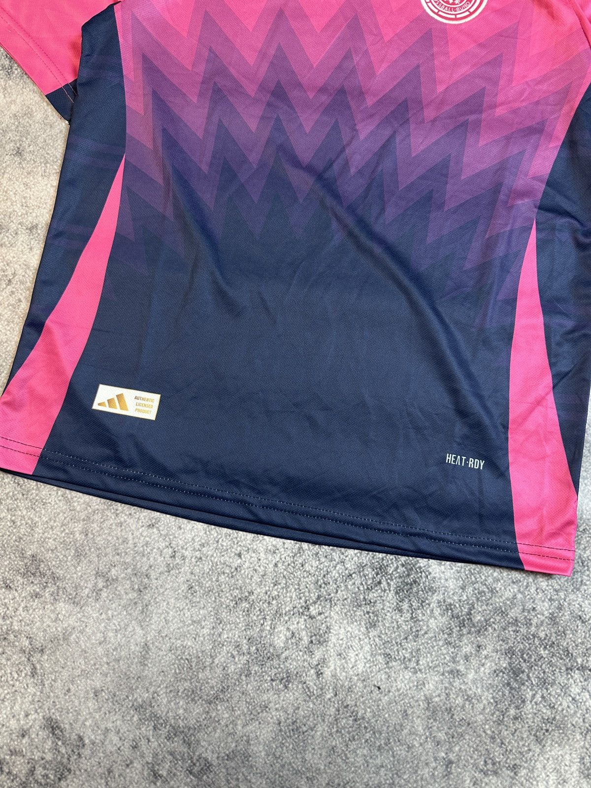 Adidas Adidas Germany Pink Logo Soccer Jersey Blokecore Rare XL Size US XL / EU 56 / 4 - 3 Thumbnail