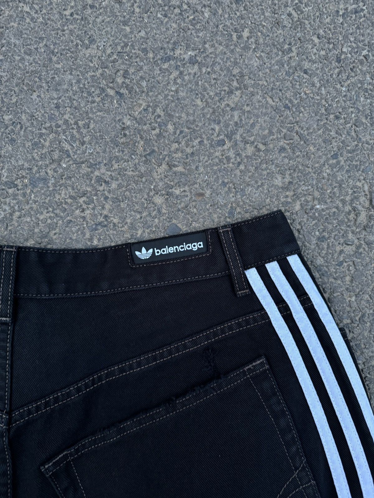 Balenciaga Balenciaga Adidas Destroyed Denim Shorts Sz. L Size US 34 / EU 50 - 9 Thumbnail