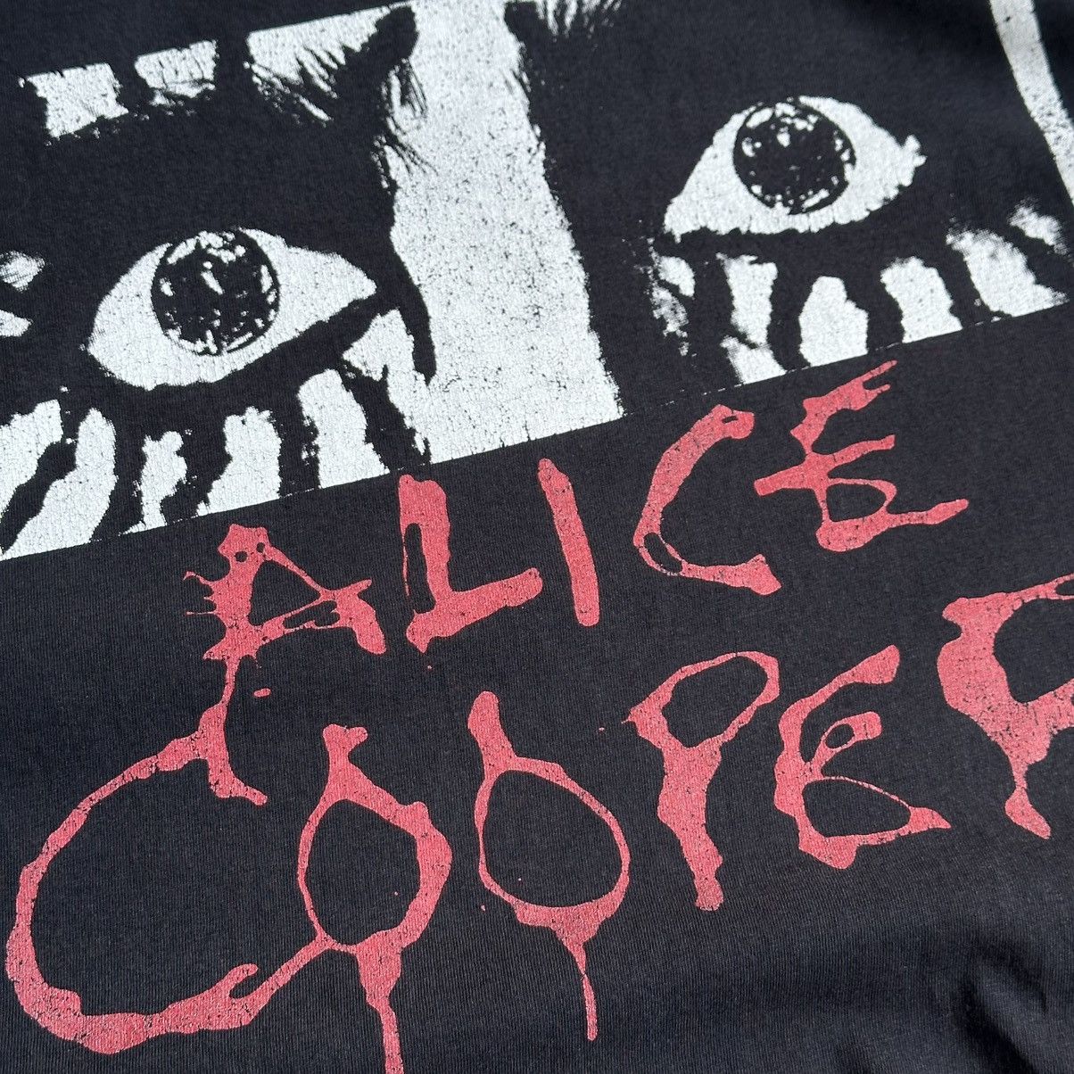 Band Tees Vintage Alice Cooper Tour 2017 Band Tee y2k Size US L / EU 52-54 / 3 - 4 Thumbnail