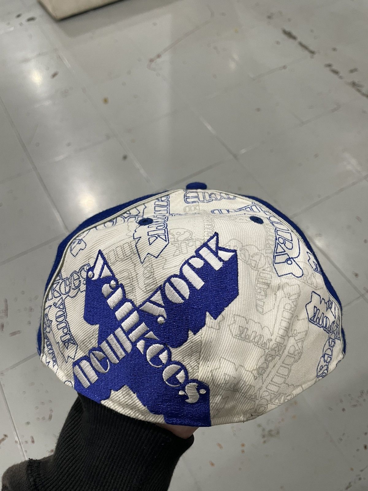 MLB × New Era RARE VINTAGE CAPS NEW ERA X MLB Size ONE SIZE - 2 Thumbnail