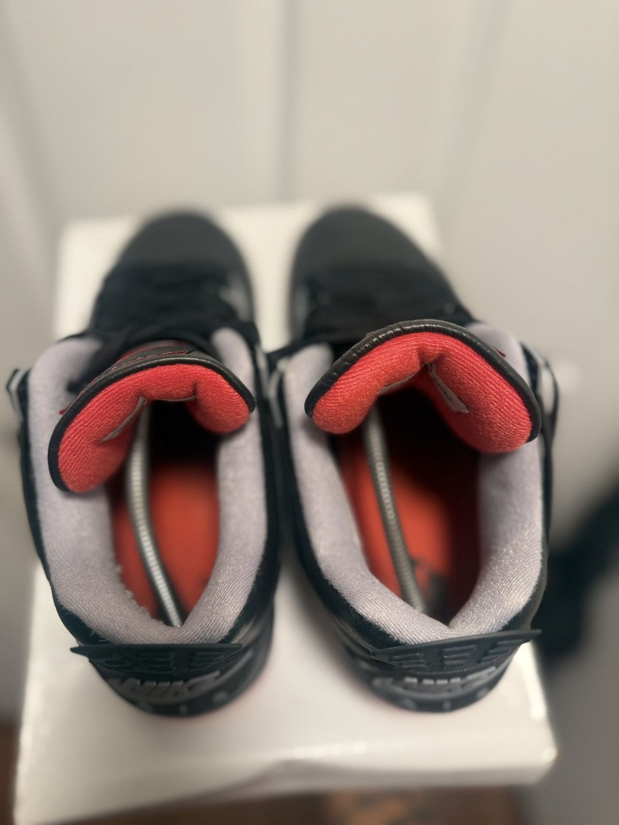 Jordan Brand Air jordan Bred 4 Reimagined size 11.5 good condition Size US 11.5 / EU 44-45 - 6 Thumbnail