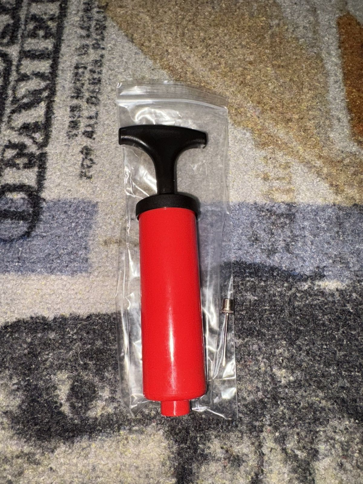 Supreme Supreme Ball Pump and Needle Size ONE SIZE - 2 Thumbnail