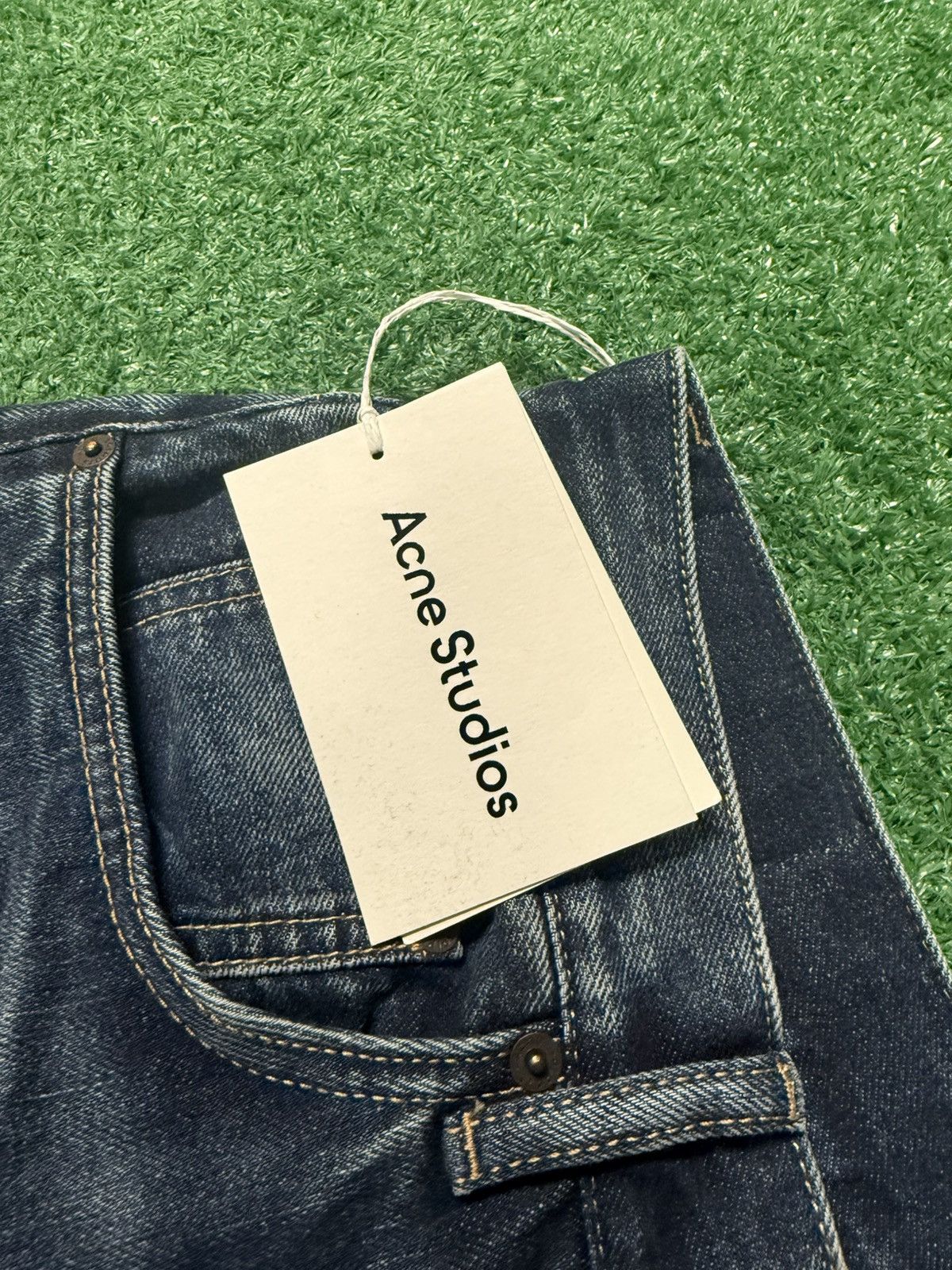 Acne Studios Acne studios wide leg flare denim Size US 34 / EU 50 - 2 Thumbnail