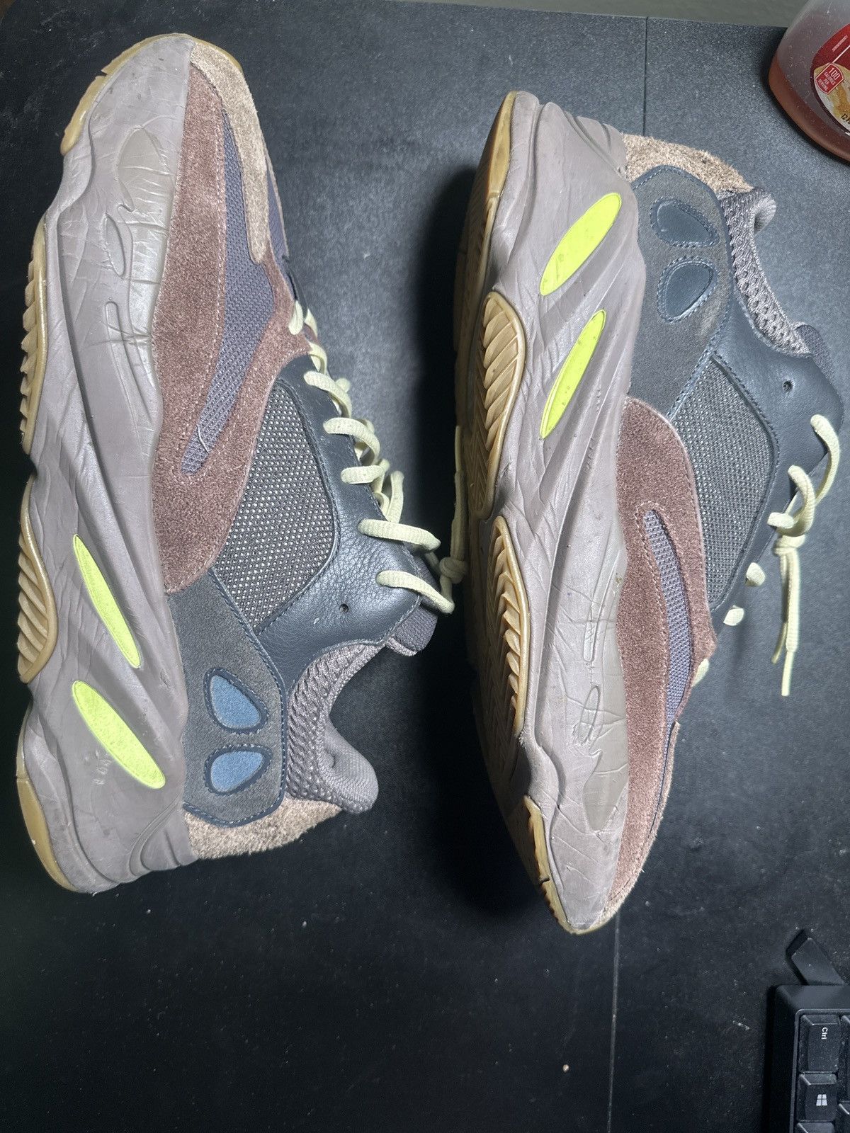 Adidas Yeezy Boost 700 Mauve Size US 13 / EU 46 - 2 Thumbnail