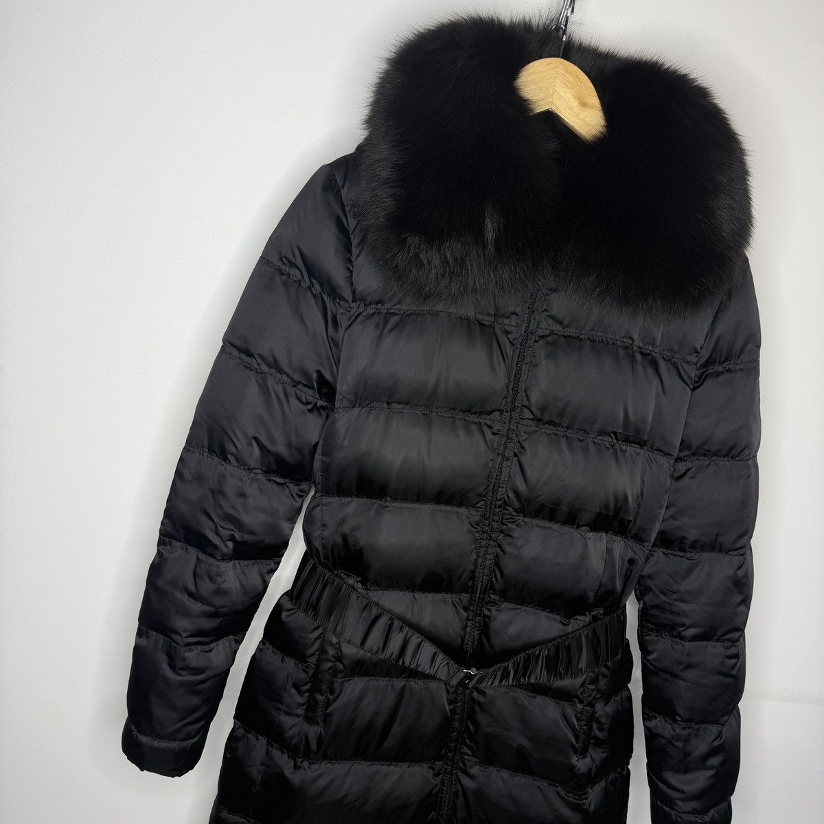 Prada Goose Down Black Fox Fur Parka Puffer Coat Jacket 46 Milan Size L / US 10 / IT 46 - 3 Thumbnail