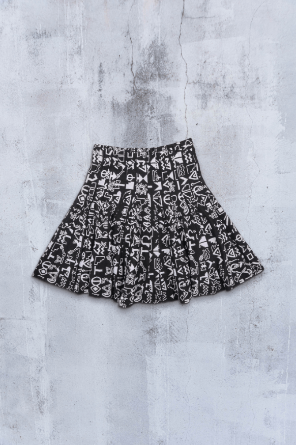 Kenzo Women's Kenzo Graphic Print Black White Mini Skirt Size XS Size 27" / US 4 / IT 40 - 2 Thumbnail