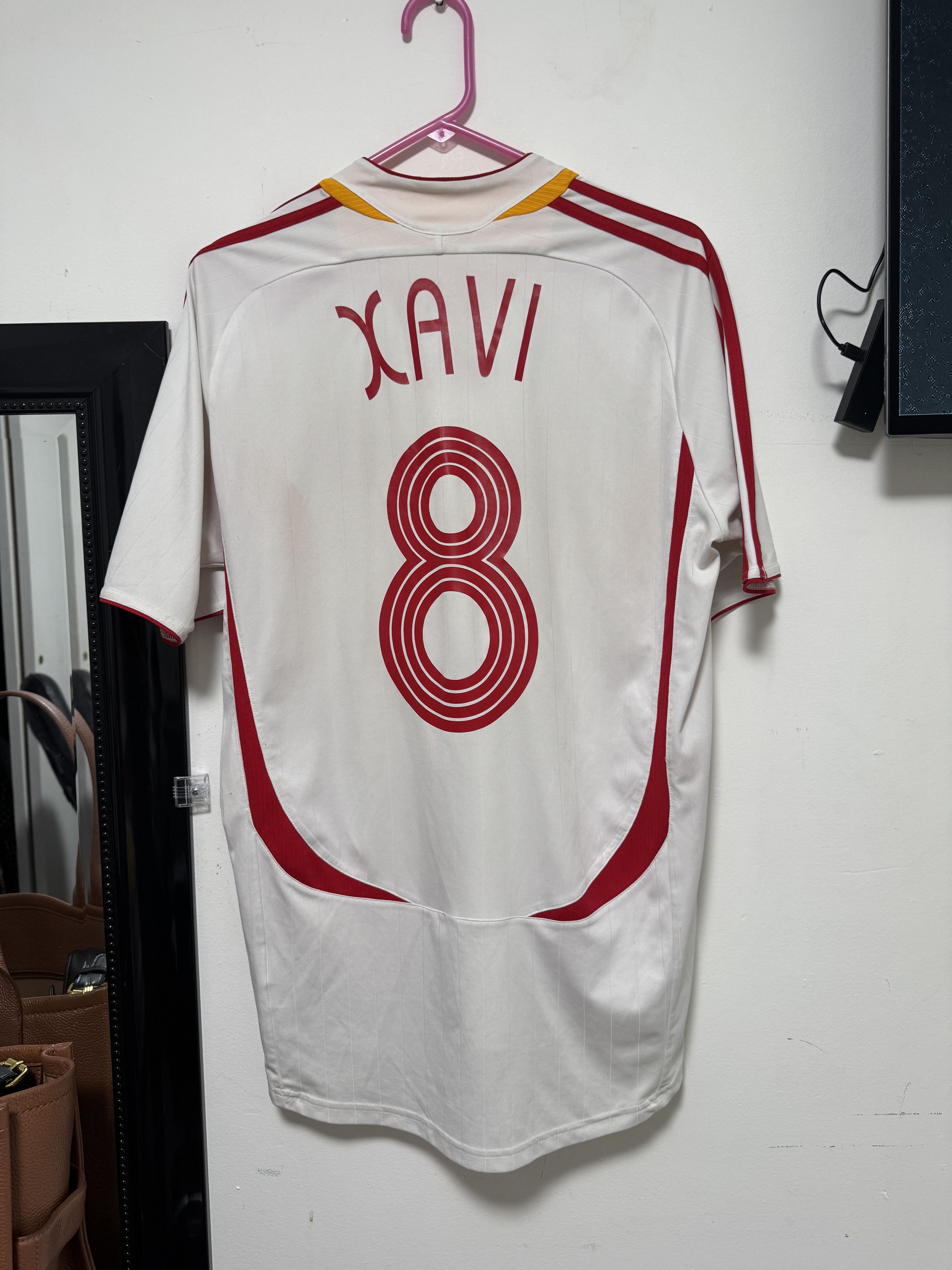 Adidas XAVI SPAIN AWAY ADIDAS WORLD CUP 2006 SOCCER FOOTBALL KIT Size US M / EU 48-50 / 2 - 1 Thumbnail