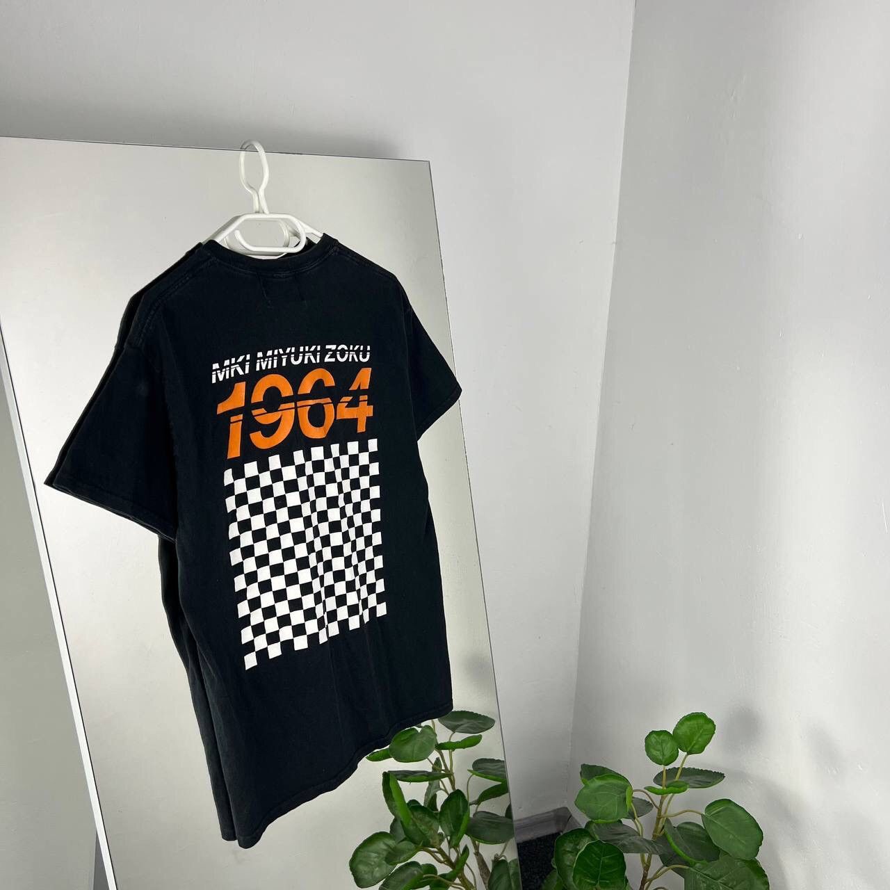 Mki Miyuki Zoku Mki Miyuki Zoku Racer 1964 T-shirt Big Logo Y2K Size US M / EU 48-50 / 2 - 1 Thumbnail