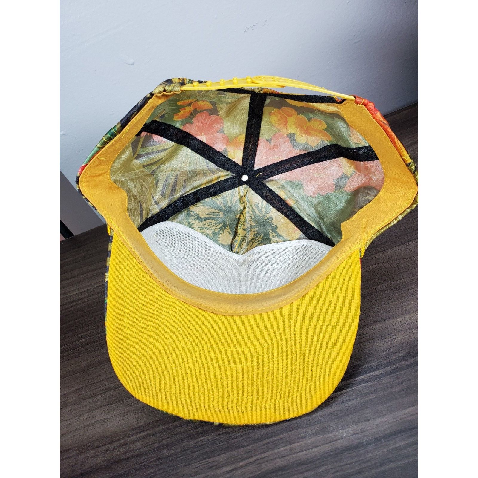 Vintage NEW YORK Jungle Hat Nylon Snapback Cap Floral NY NYC Size ONE SIZE - 8 Thumbnail