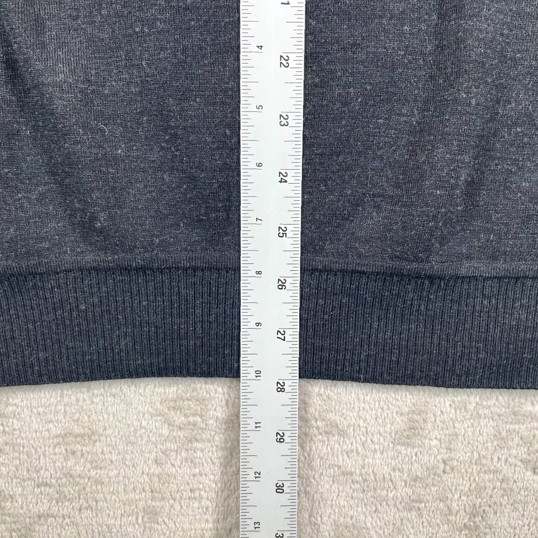 Pendleton Pendleton V Neck Sweater Men XL Grey 100% Merino Wool Long Sleeve Preppy Size US XL / EU 56 / 4 - 6 Thumbnail
