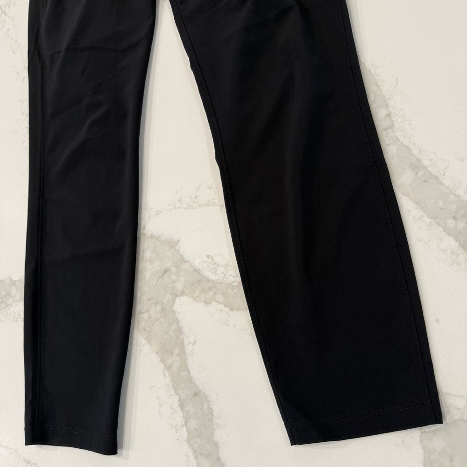 Lululemon Lululemon On The Fly 7/8 Length Pant Womens Size 4 Black Size 27" / US 4 / IT 40 - 7 Thumbnail