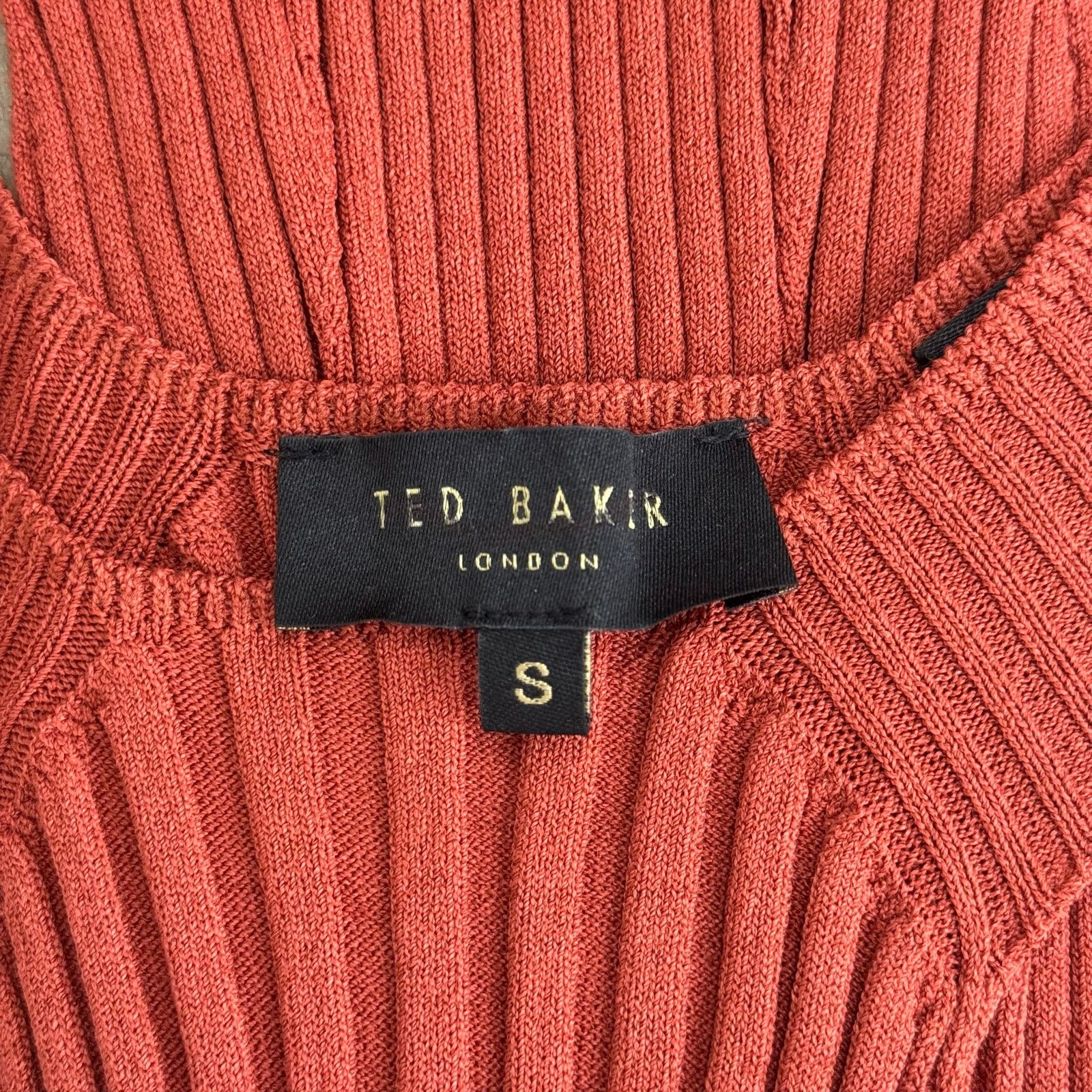 Ted Baker Ted Baker London Feoniix Knitted Halterneck Top Dark Red Rib Size S / US 4 / IT 40 - 4 Thumbnail
