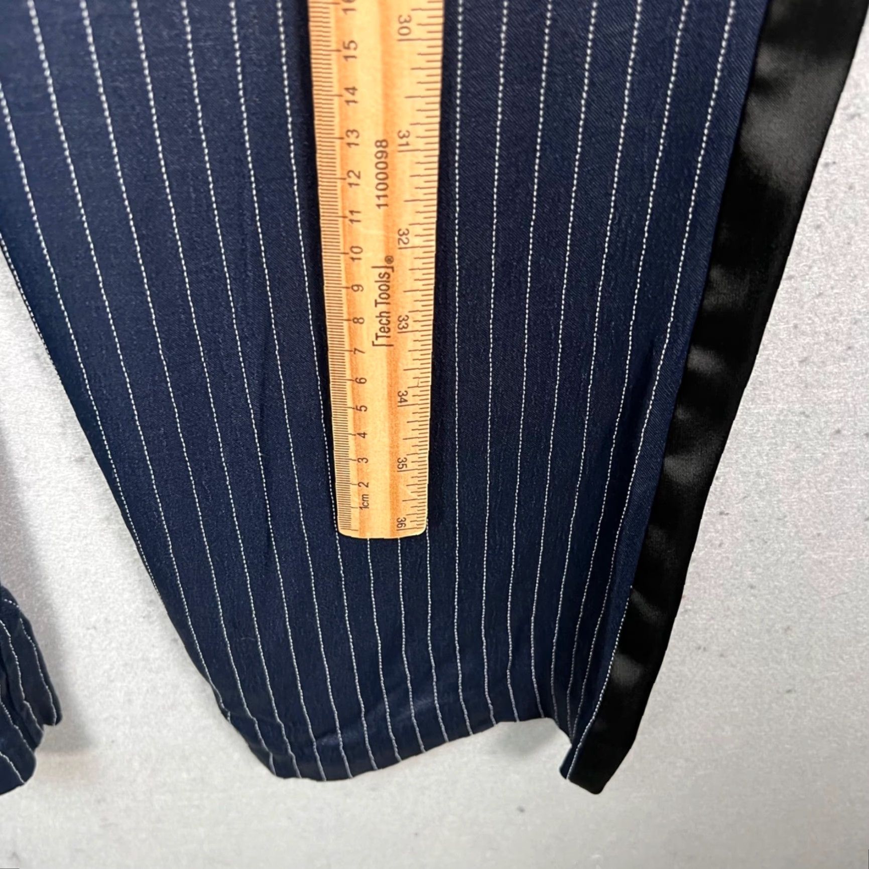 Zara Zara XS Blue Pinstripe Pants w/ Black Satin Side Panels Dress Pants Women XS Blue Pinstripe Satin Side Panels Size 26" / US 2 / IT 38 - 6 Thumbnail