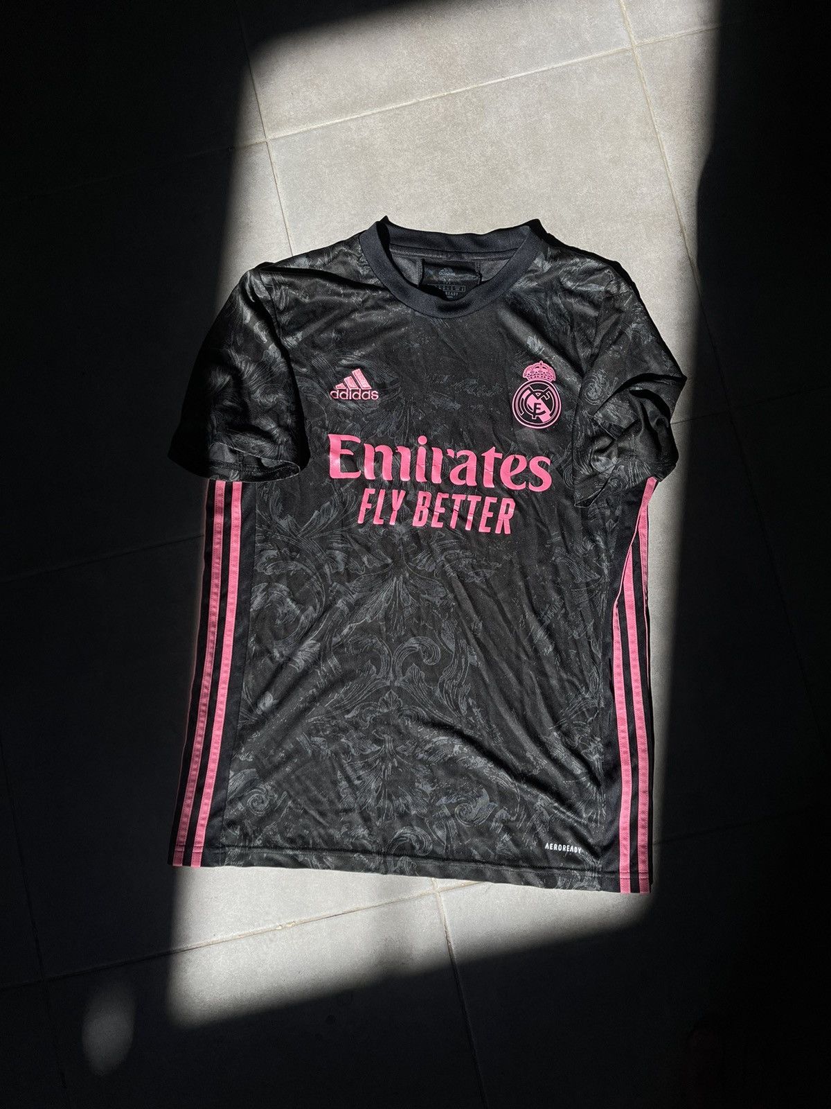 Adidas 2019 Adidas Real Madrid soccer jersey Size US M / EU 48-50 / 2 - 1 Thumbnail