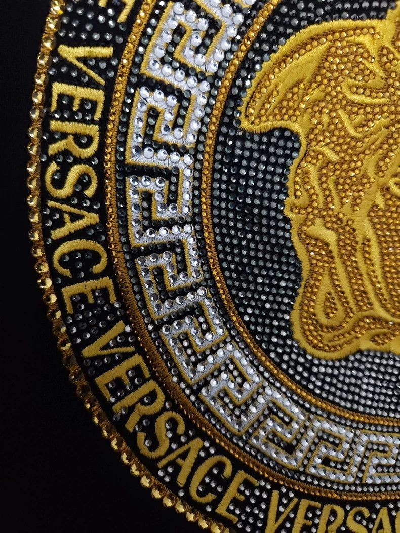 Other Versace Medusa embroidered short sleeves Size US M / EU 48-50 / 2 - 4 Thumbnail