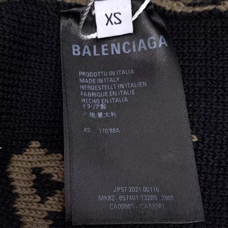Other Balenciaga Brown logo monogrammed full-print wool crewneck Size US XS / EU 42 / 0 - 6 Thumbnail