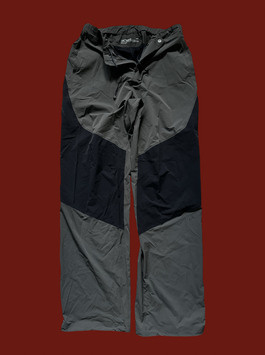 Arc'teryx Arc'teryx System A Paltz Cargo Pants Size US 30 / EU 46 - 1 Thumbnail