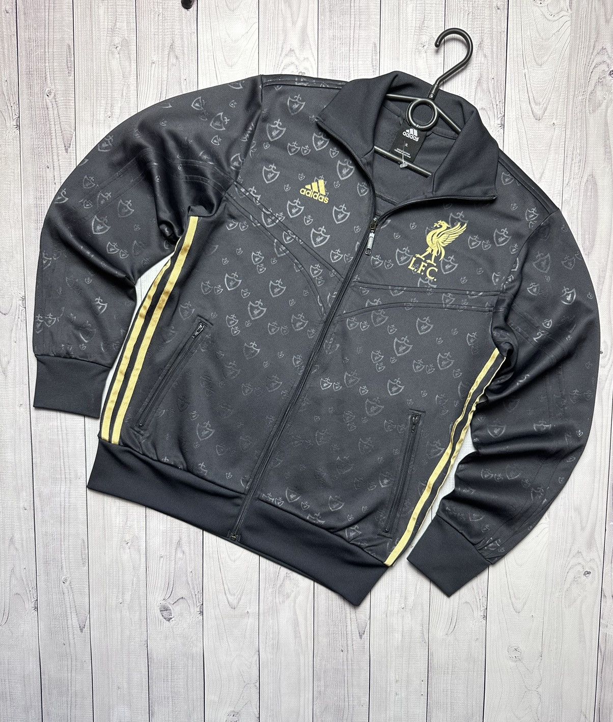 Vintage Vintage adidas Liverpool soccer track jacket monogram logo Size US L / EU 52-54 / 3 - 1 Thumbnail