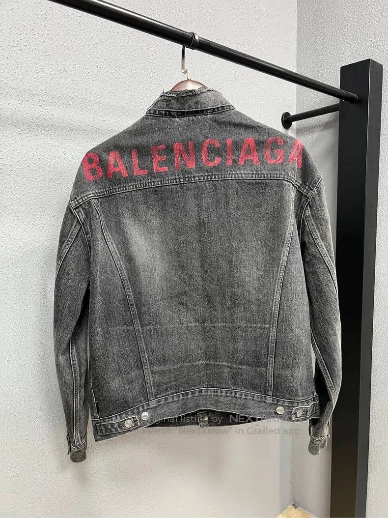 Balenciaga Balenciaga Red Logo Denim Jacket. Size US L / EU 52-54 / 3 - 1 Thumbnail