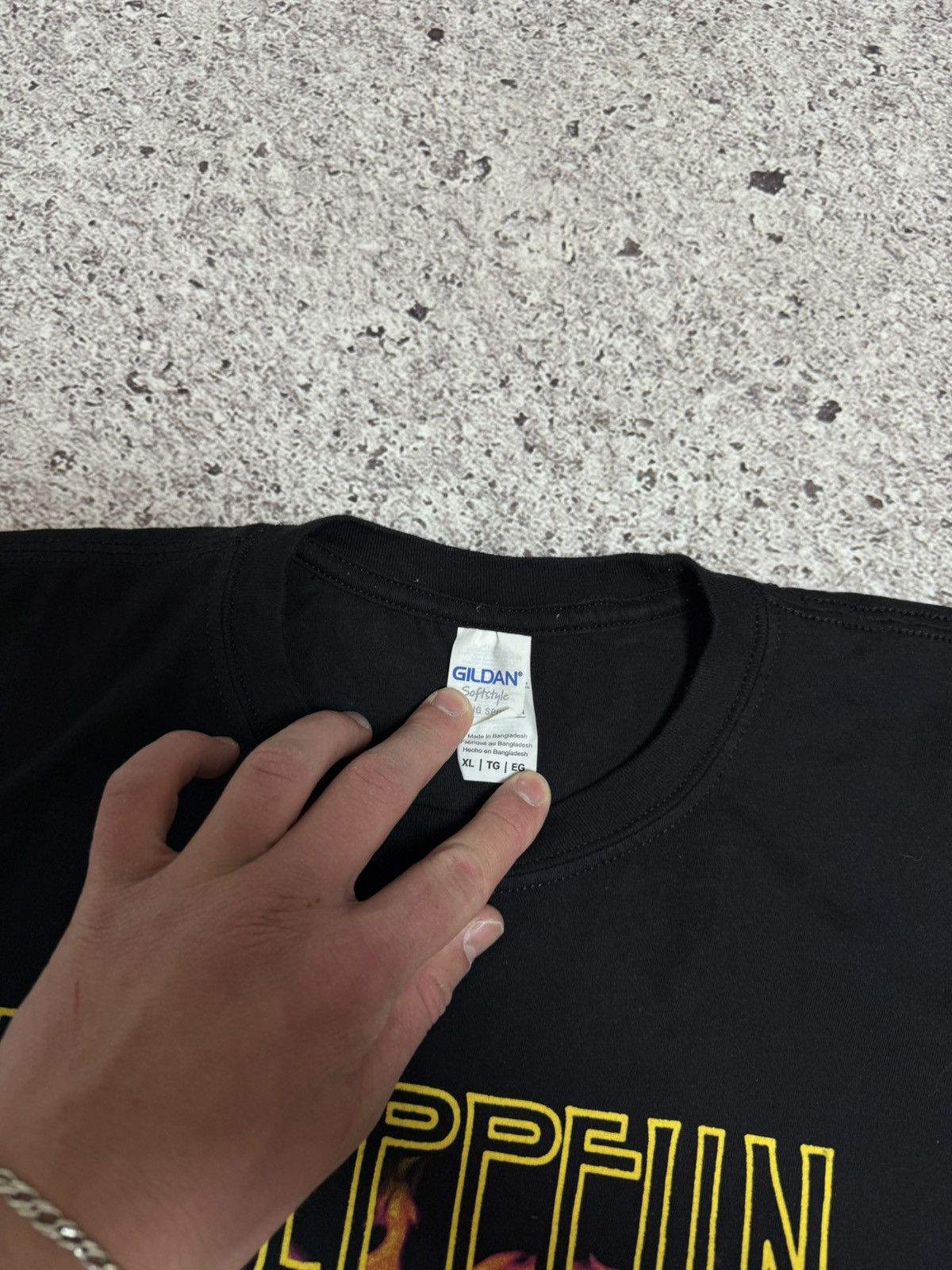 Band Tees × Vintage Vintage 2019 LED Zeppelin USA Rock Retro T-Shirt Y2K Hype Size US XL / EU 56 / 4 - 6 Thumbnail