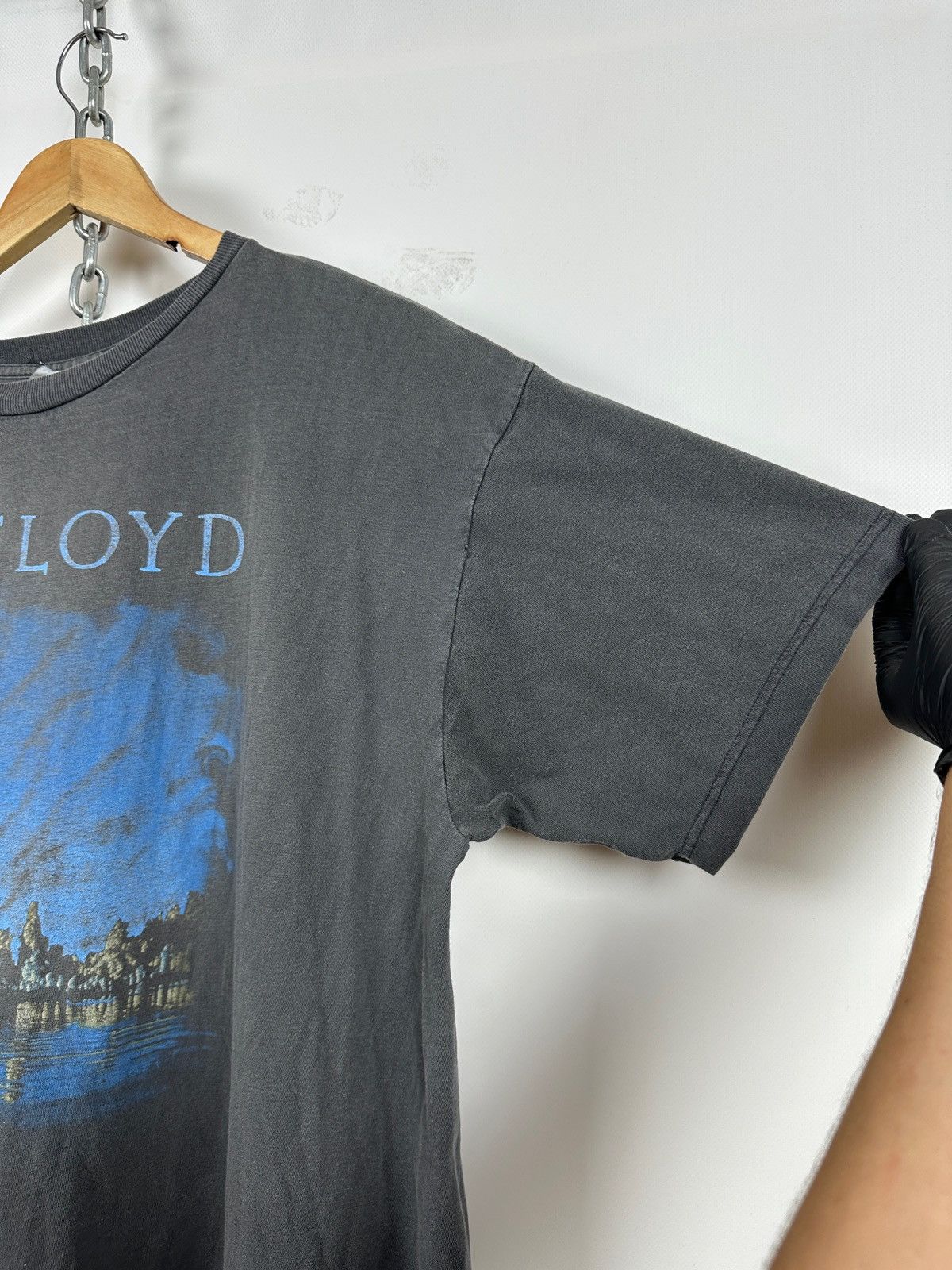 Band Tees 90s Vintage Pink Floyd Wish You Were Here Faded Band T-Shirt Size US XL / EU 56 / 4 - 11 Thumbnail