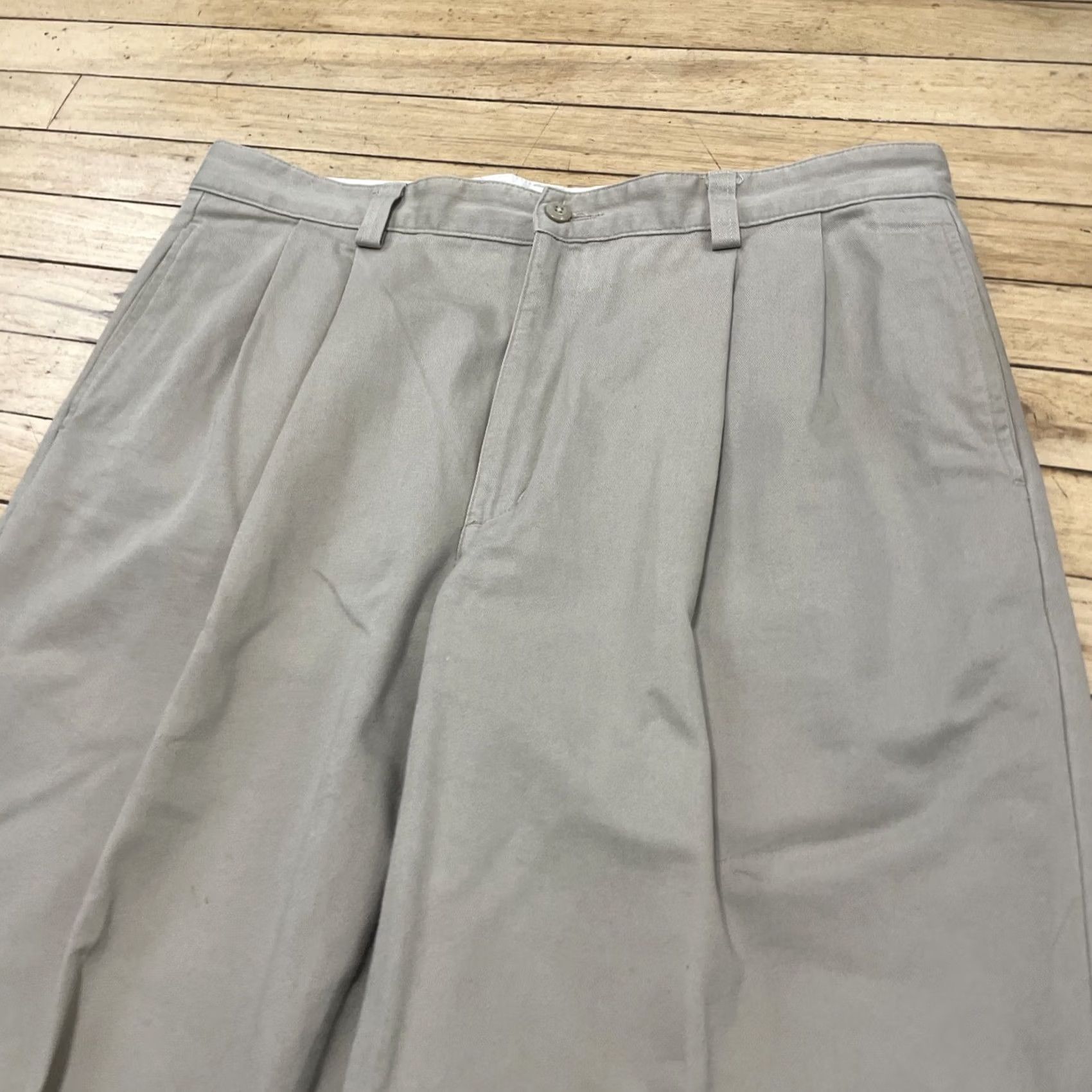 Eddie Bauer VINTAGE Eddie Bauer Pleated Pants Men 36x30 Khaki Relaxed 90s y2k Streetwear Size US 36 / EU 52 - 3 Thumbnail