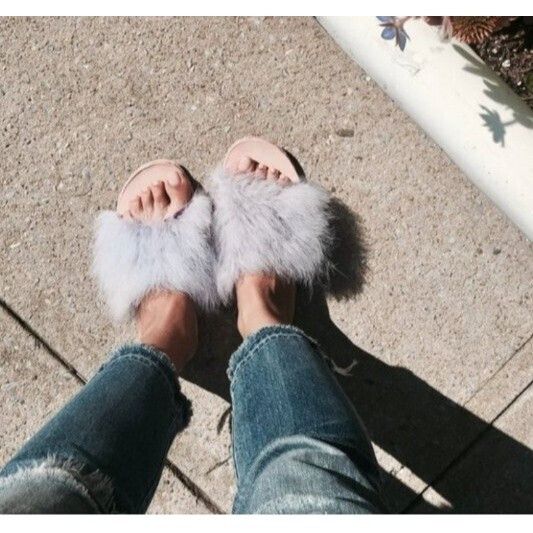 Brother Vellies Brother Vellies Marabou Lamu Sandal Lavender Size 9 Size US 9 / IT 39 - 8 Thumbnail