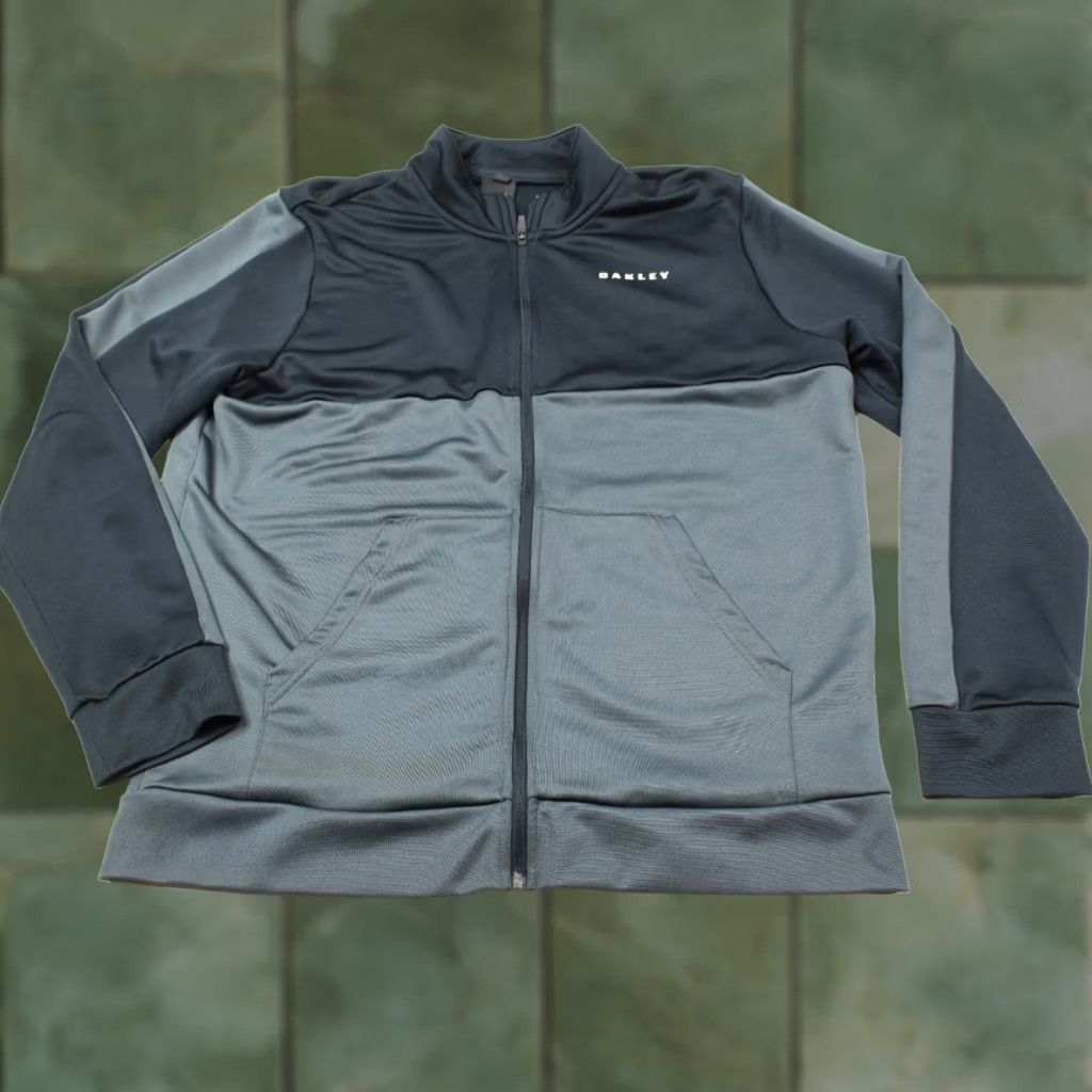 Oakley Oakley Track Jacket Mens XL Black Long Sleeve Full-Zip Regular Fit Size US XL / EU 56 / 4 - 1 Thumbnail
