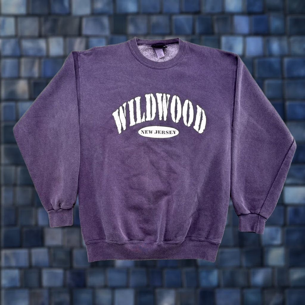 Vintage Vintage Wildwood New Jersey Men’s Purple Crew Neck Sweatshirt Size M USA Made Size US M / EU 48-50 / 2 - 1 Thumbnail