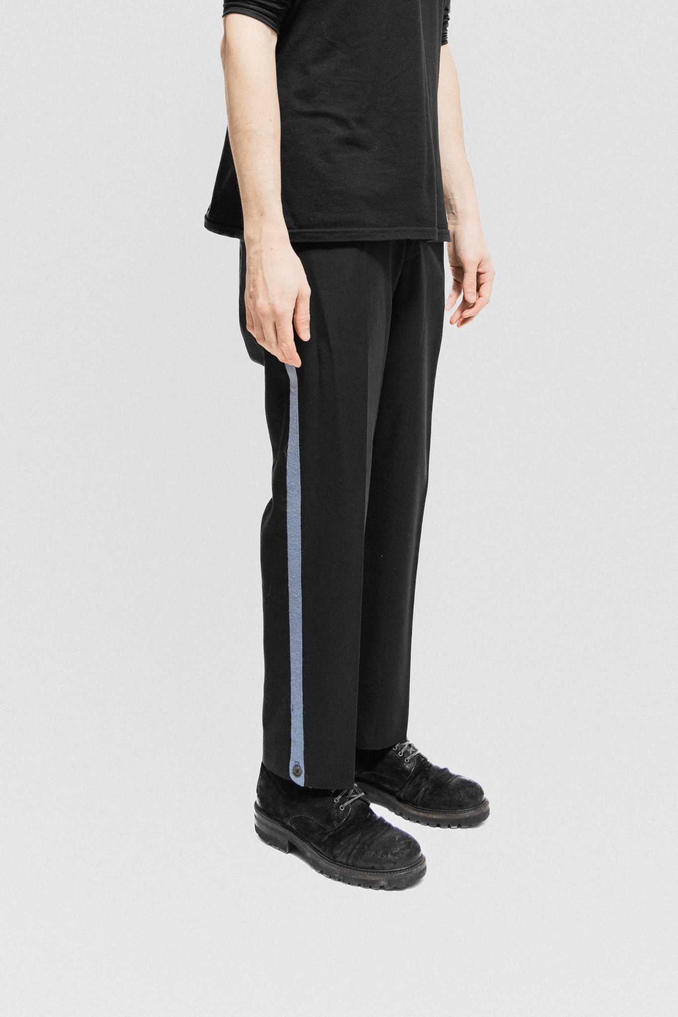 image of Yohji Yamamoto Fw01 Wool Blend Wide Pants With Contrasting Side Stripes in Black/Blue (Size 32)