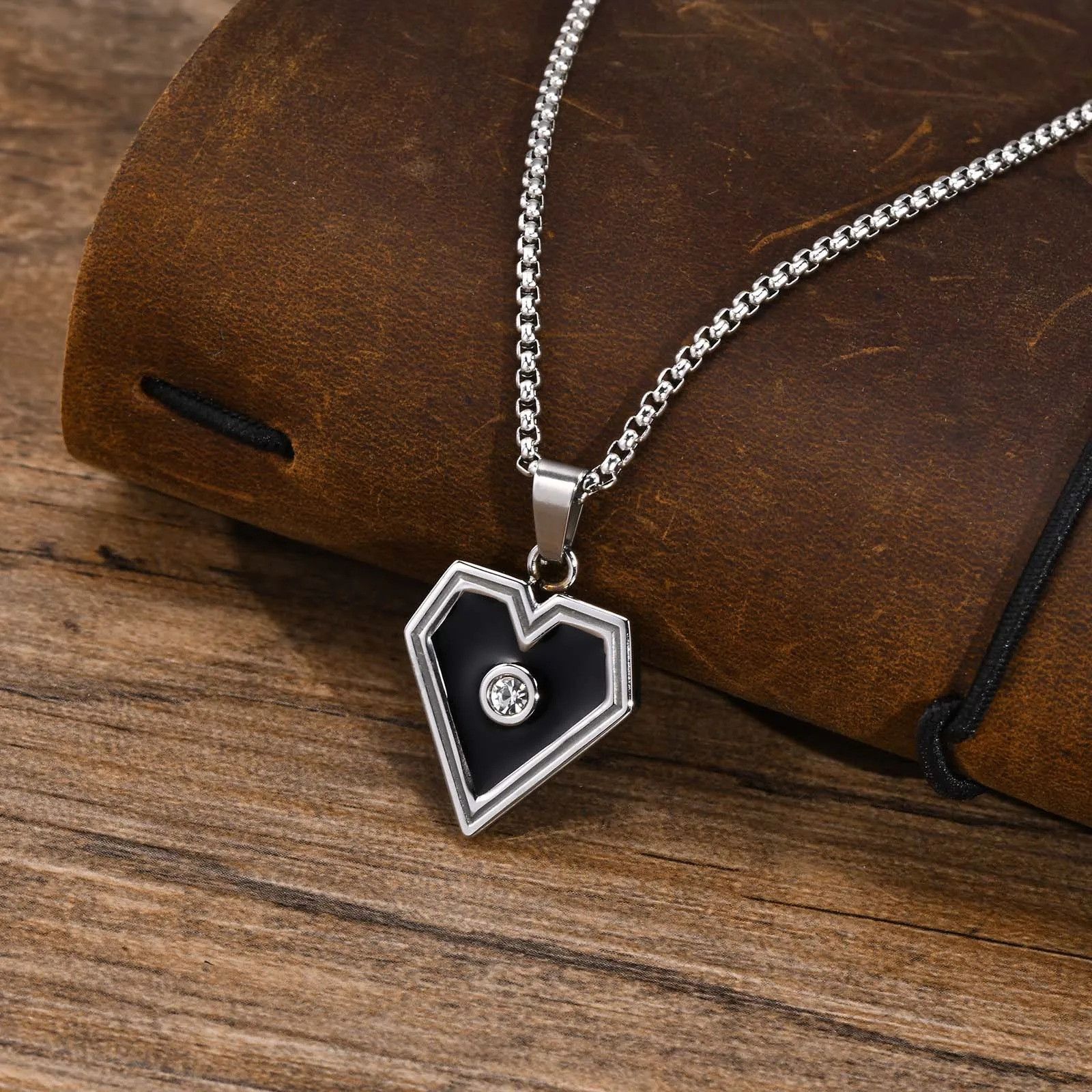 Jewelry Geometric Pendant Necklace Size ONE SIZE - 3 Thumbnail