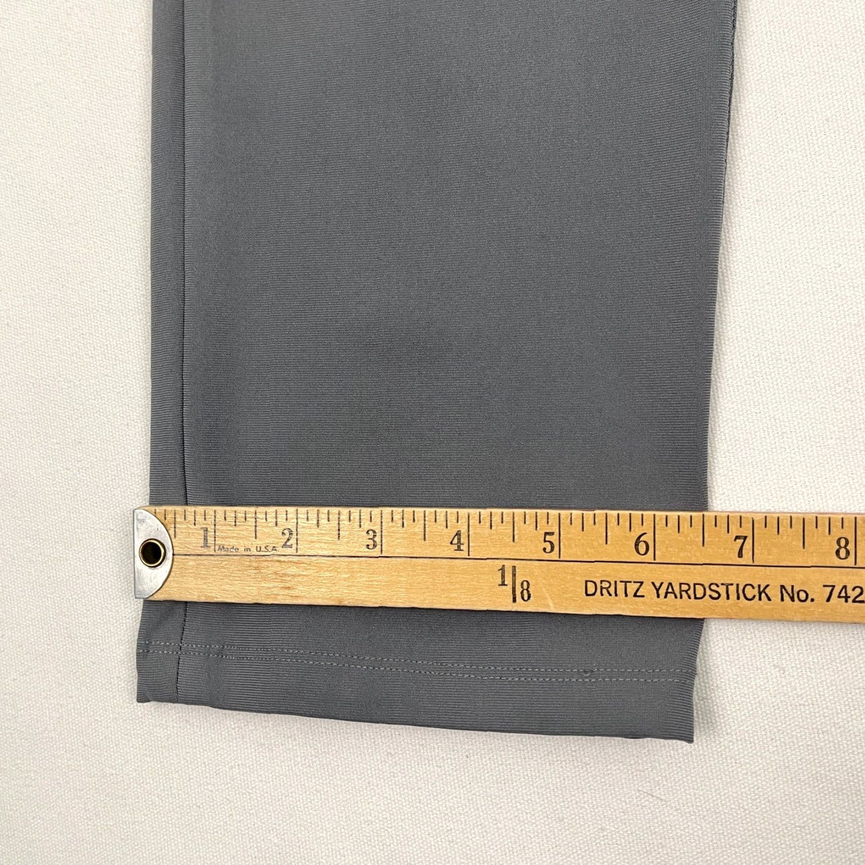 Lululemon Lululemon Commission Pants Men 31 x 32 Gray Travel Performance Golf M5AEYS Size US 31 - 6 Thumbnail