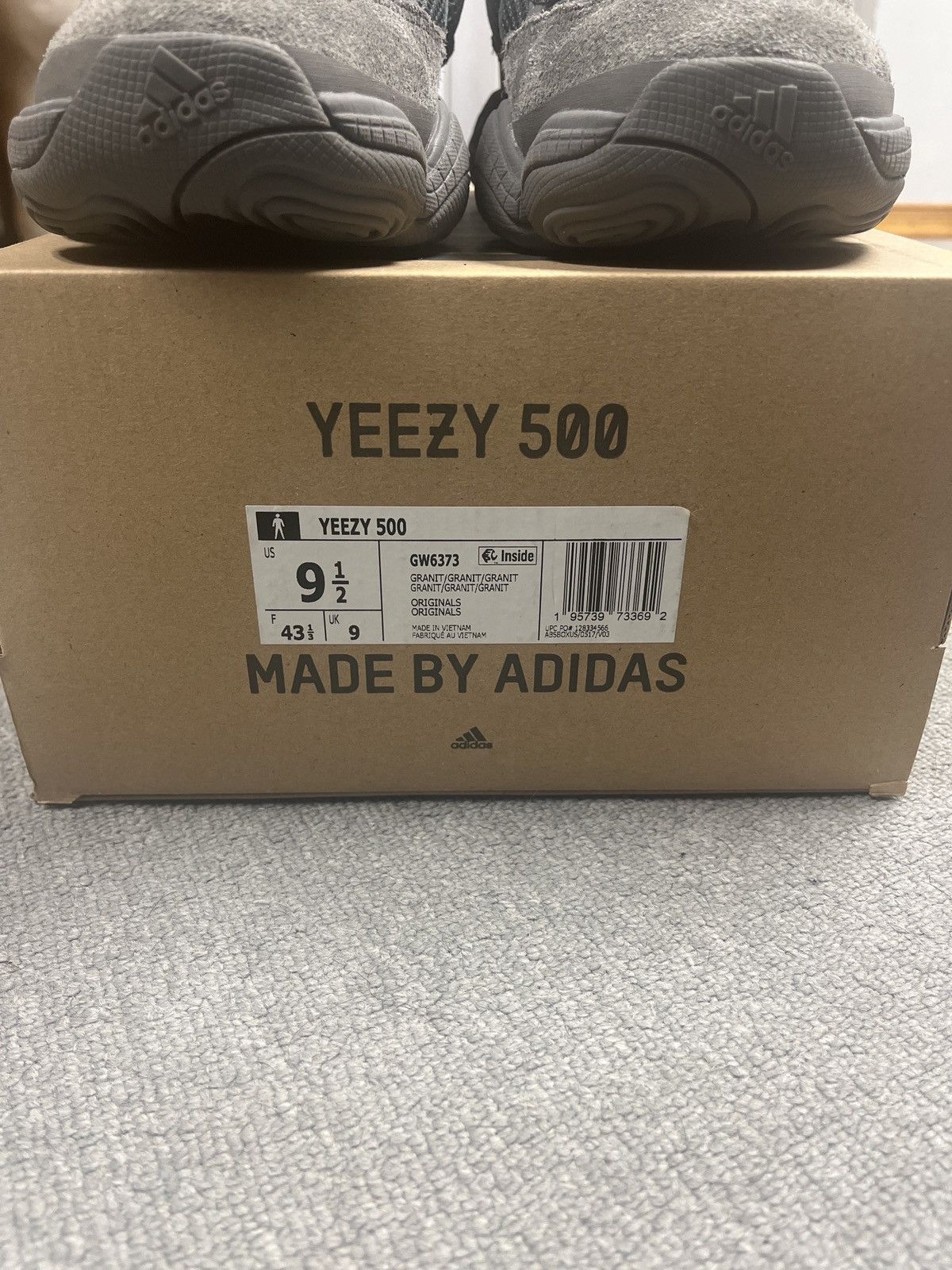 Yeezy Adidas Yeezy 500 ‘Granite’ Size US 9.5 / EU 42-43 - 6 Thumbnail
