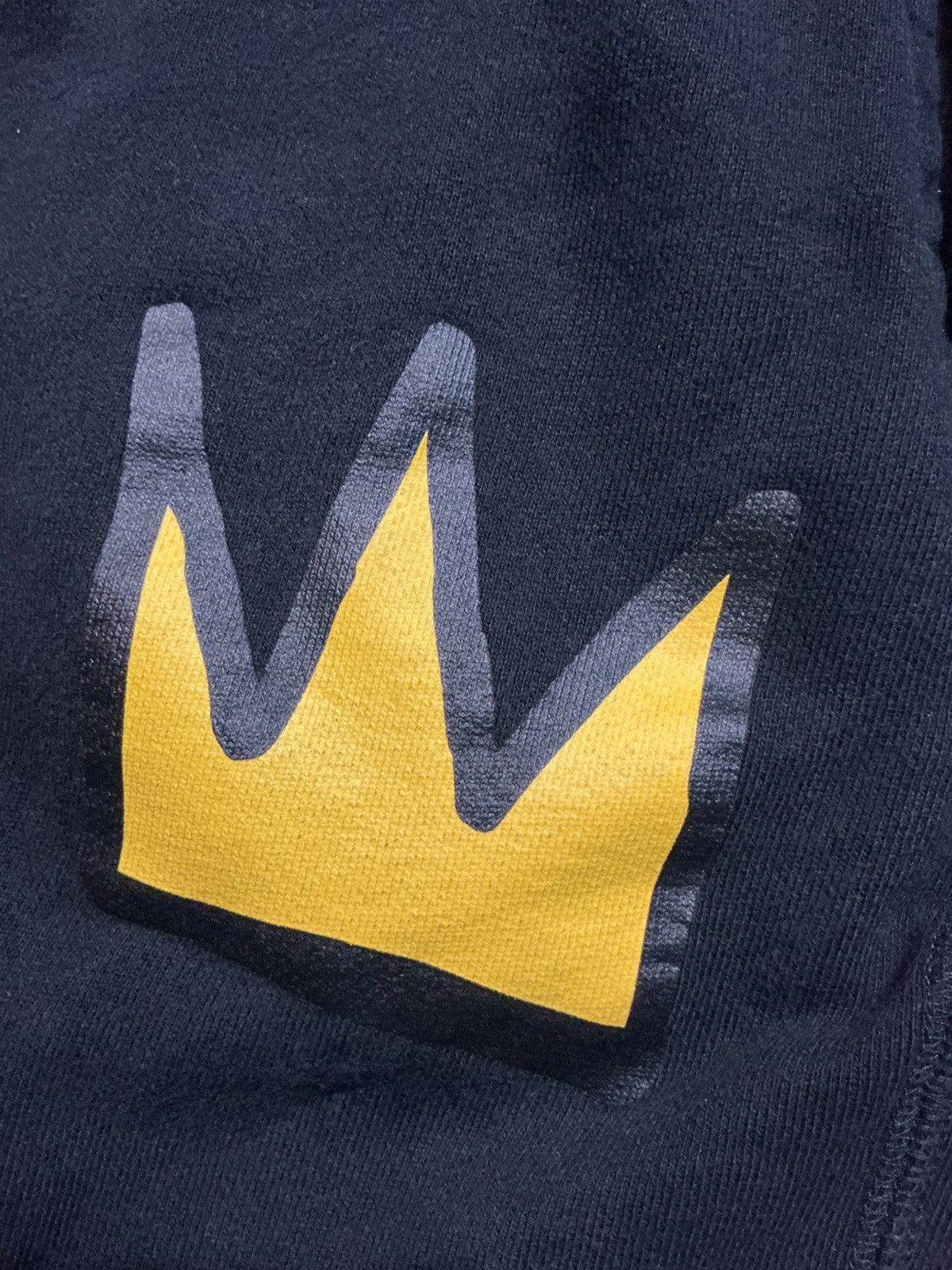 Uniqlo Uniqlo Sprz NY Jean Michel Basquiat Crown Jogger Sweatpants Size US 34 / EU 50 - 6 Thumbnail