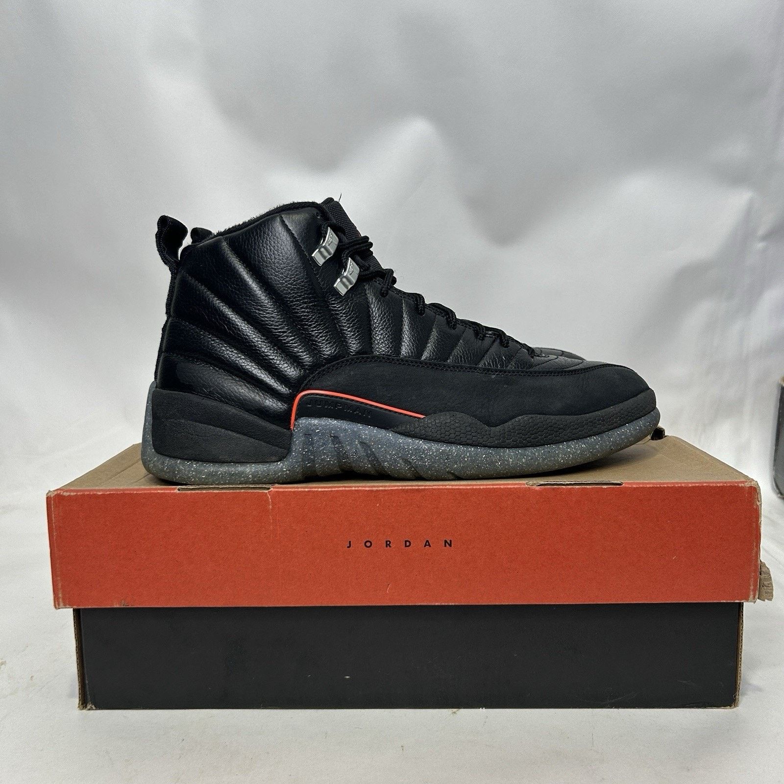 Jordan Brand Nike Air Jordan 12 Retro "Utility/Black Bright Crimson” Size US 12 / EU 45 - 4 Thumbnail