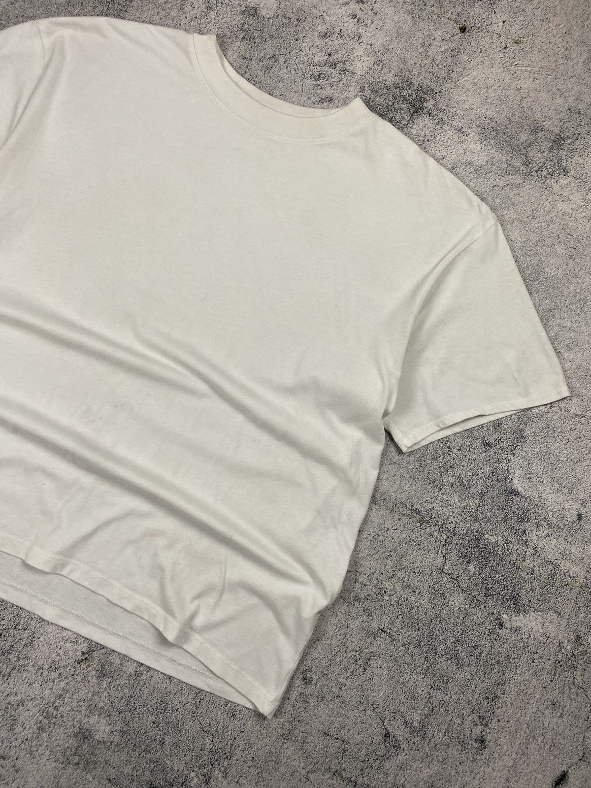 Essentials Essentials Fear Of God Basic Mini Logo Hype Oversized Tee Size US L / EU 52-54 / 3 - 4 Thumbnail
