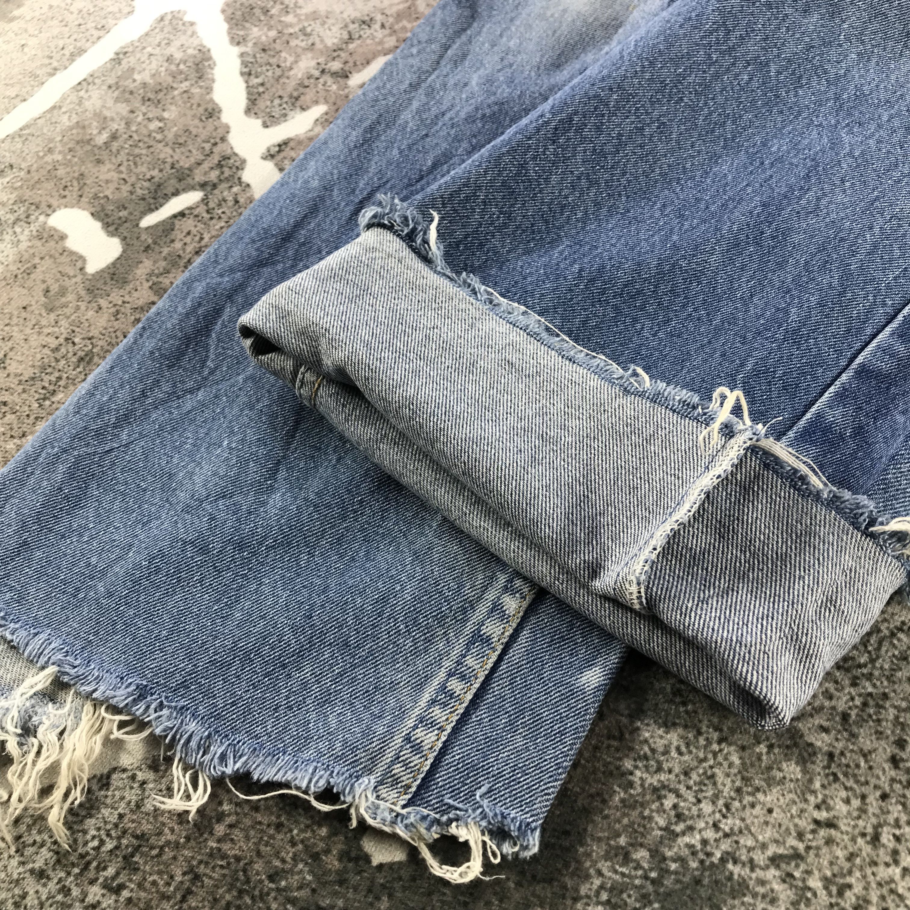 Levi's Vintage Levis 617 Jeans Medium Wash Denim KJ3379 Size US 36 / EU 52 - 7 Thumbnail