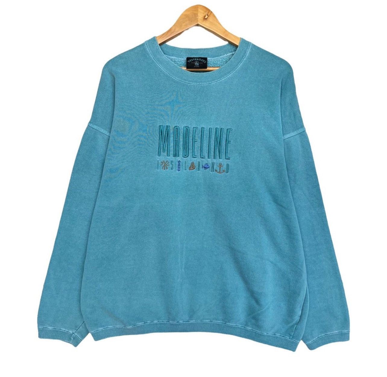 Vintage Vintage 90s Madeline Island Scenary Sweatshirt XL Turqoise Size US XL / EU 56 / 4 - 1 Thumbnail