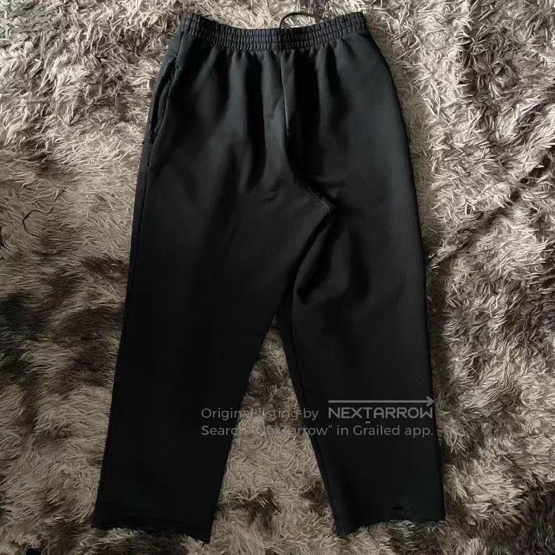Balenciaga Balenciaga size S Distressed and frayed elastic waist side Size US 30 / EU 46 - 2 Thumbnail