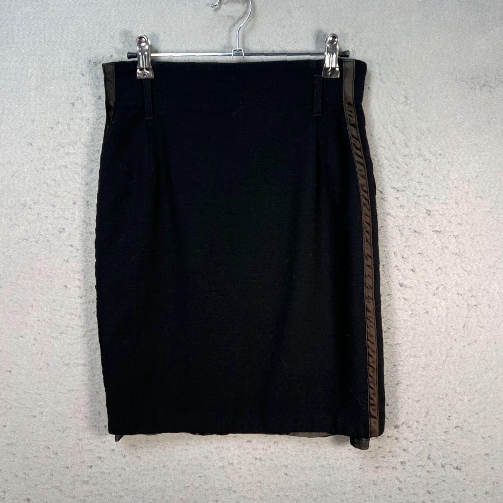 Vintage VINTAGE Seeler Black Wool Pencil Skirt Womens Size 36 with Side Ruffle Detail Knee Length Zip Closure Size 25" / US 0 / IT 36 - 2 Thumbnail