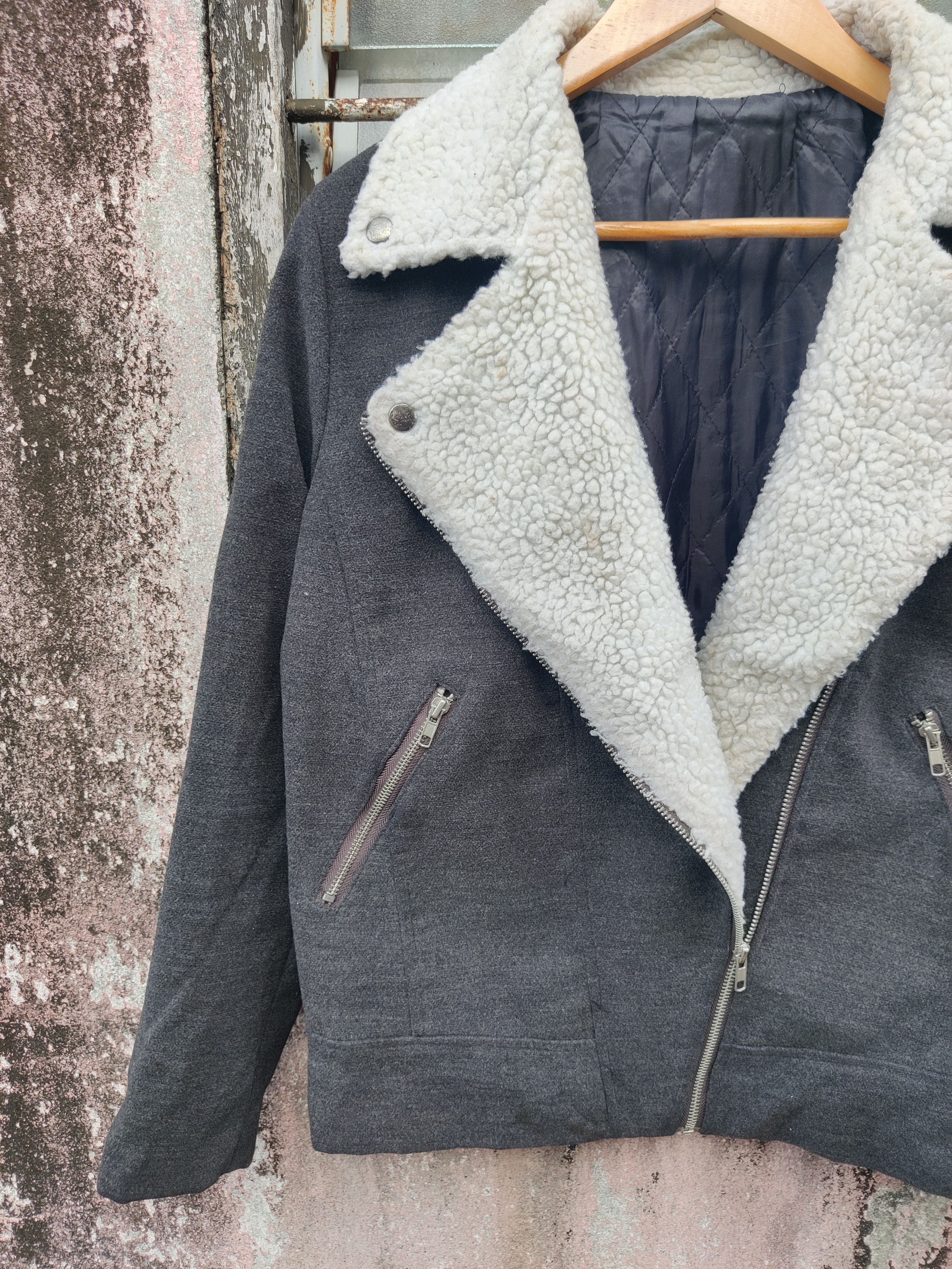 Japanese Brand Vintage Distressed Double Coller Punk Faux Fur Jacket Size US S / EU 44-46 / 1 - 4 Thumbnail
