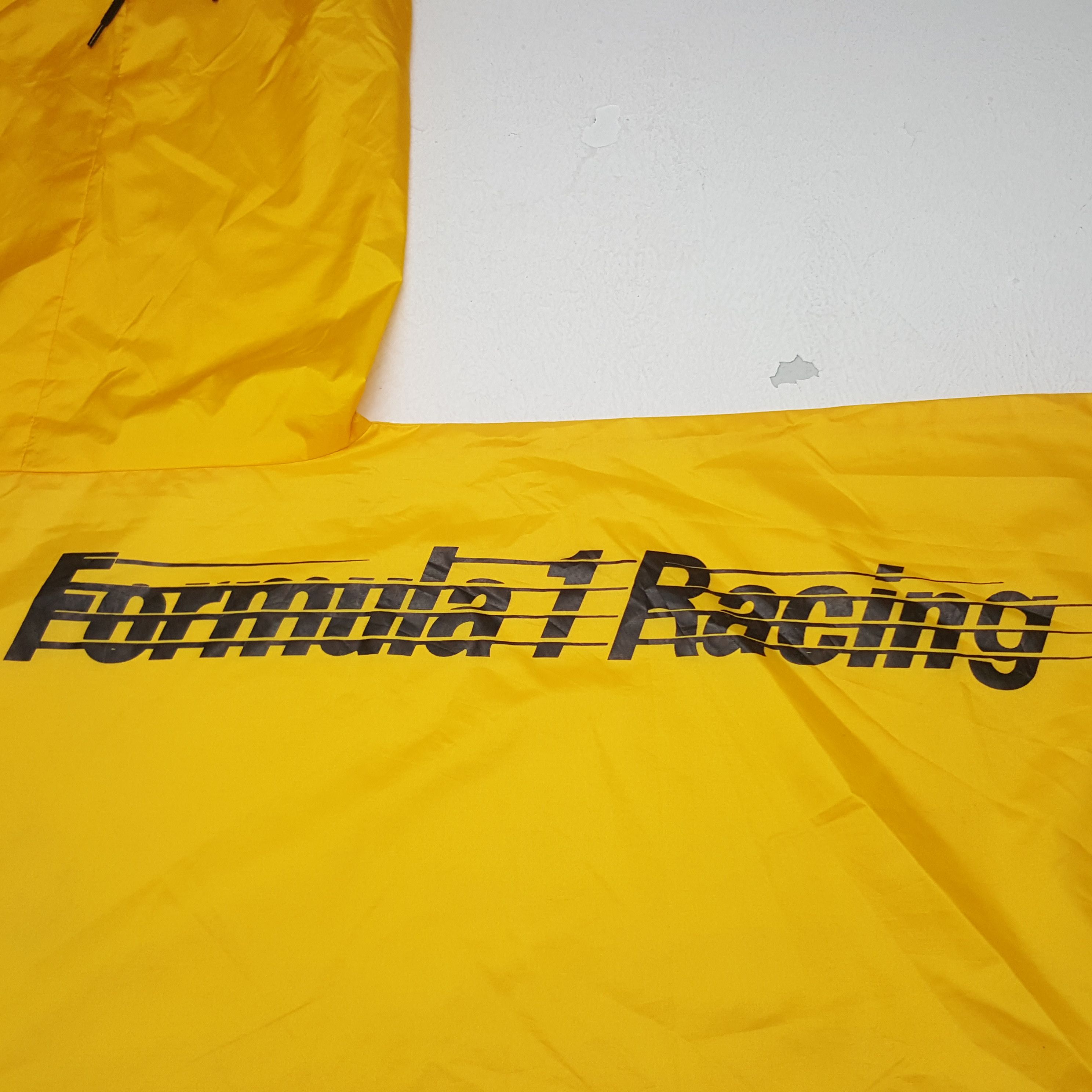 Benetton × Vintage Vintage Team Benetton Formula 1 Racing Rain Jacket Size US XL / EU 56 / 4 - 8 Thumbnail