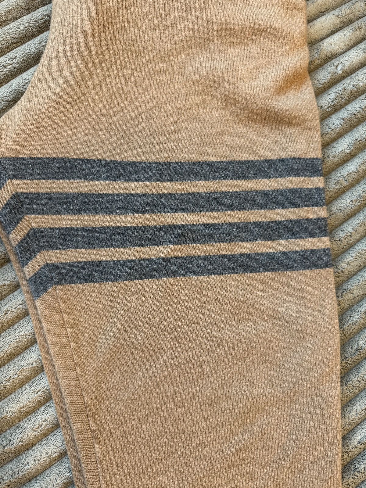 Thom Browne Cashmere Thom Browne sweatpants Size US 40 / EU 56 - 2 Thumbnail