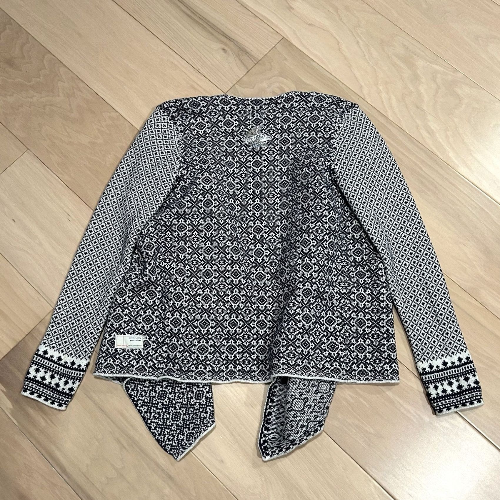 Vintage Odd Molly Cotton Shawl Wrap Cardigan Nordic Women’s L Black / White Fair Isle Knit Lightweight Long Sleeve Regular Hand Wash Only Vintage: No Mens? Size L / US 10 / IT 46 - 4 Thumbnail