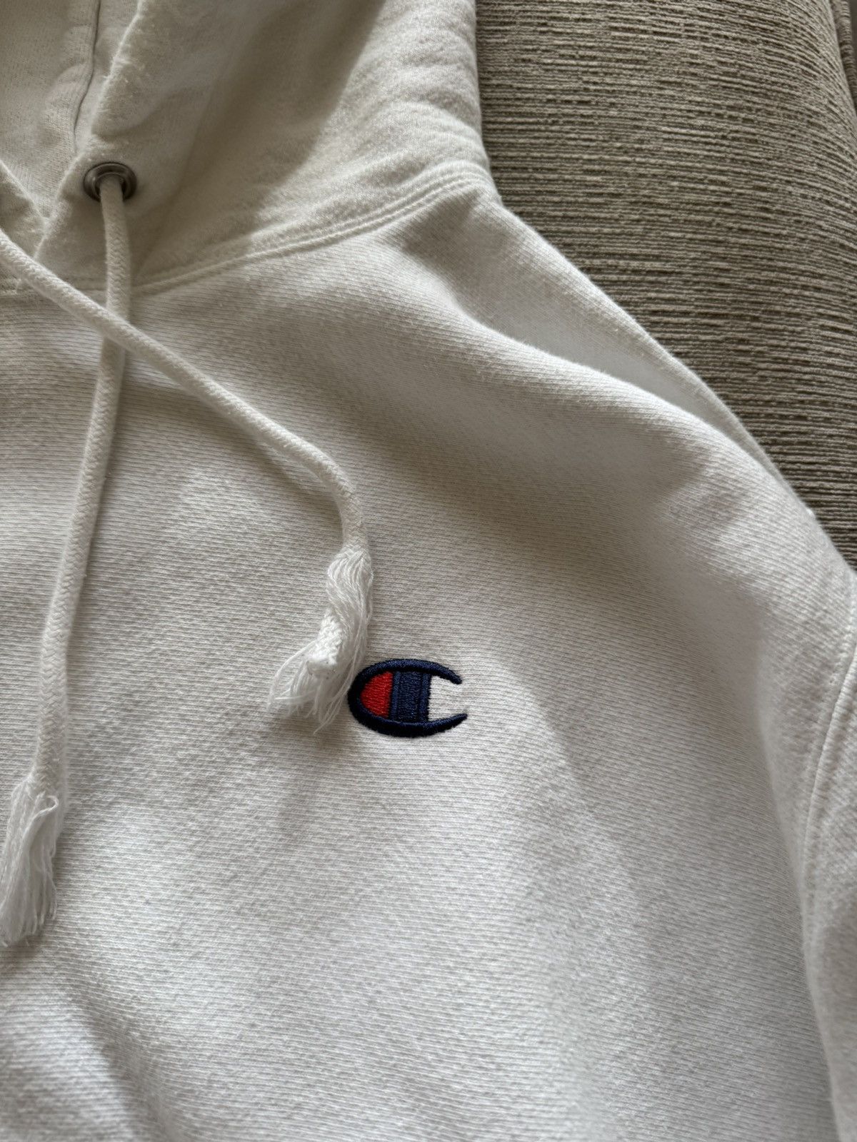 Champion Champion Reverse Weave White Hoodie - Vintage Style Size US M / EU 48-50 / 2 - 2 Thumbnail