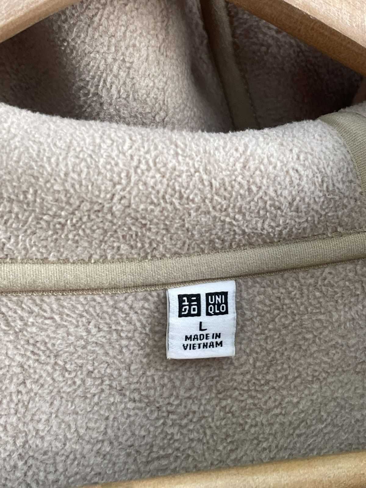 Uniqlo Uniqlo zip hoodie jacket japanese fur outdoor Size US L / EU 52-54 / 3 - 7 Thumbnail