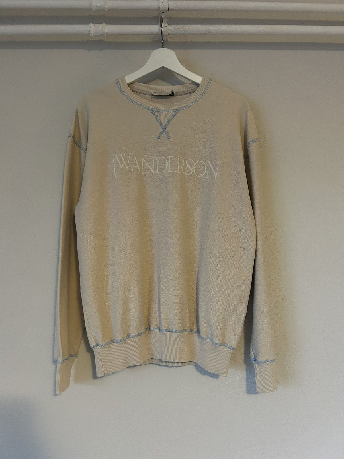 JW Anderson JW Anderson Beige Contrast Stitch Logo Sweatshirt - Size S Size US S / EU 44-46 / 1 - 1 Thumbnail