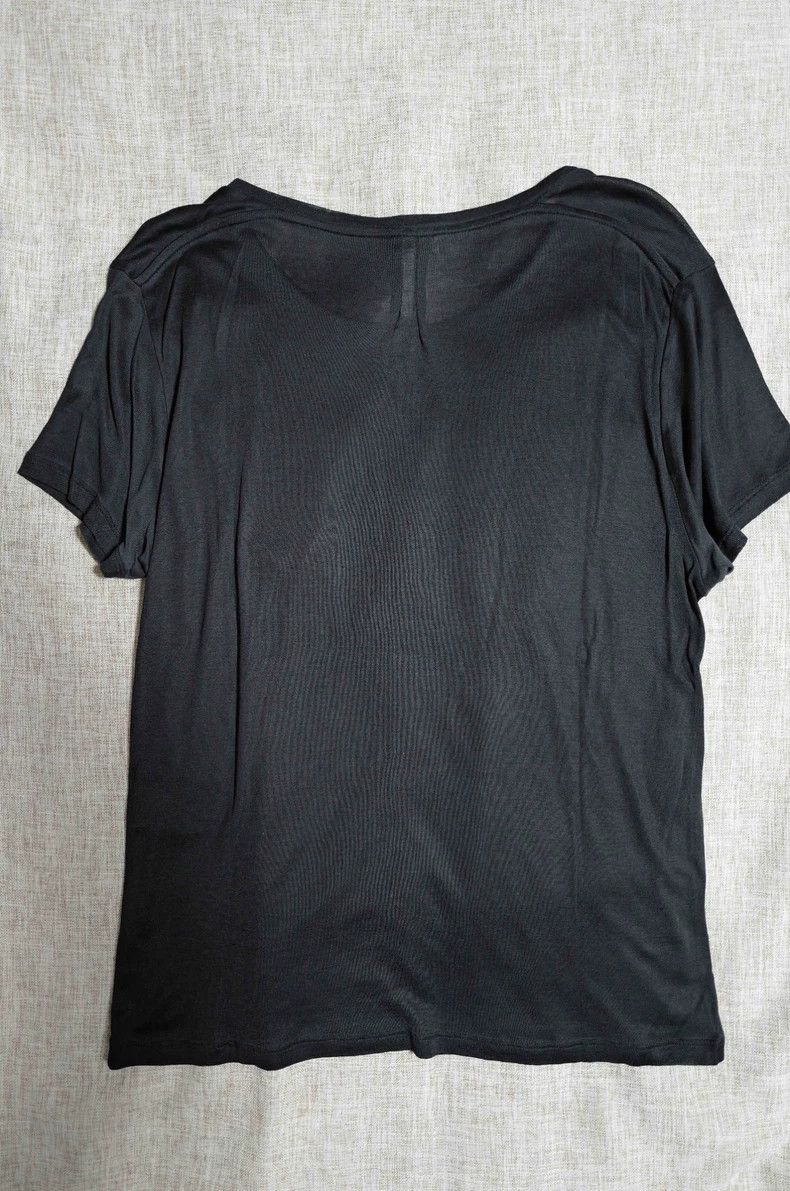 Saint Laurent Paris Saint Laurent Paris Silk tassel chain pocket T-shirt Size S / US 4 / IT 40 - 2 Thumbnail